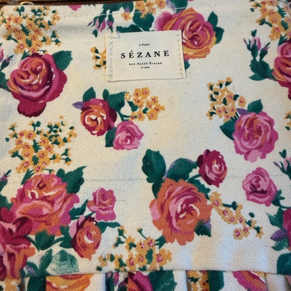 NWOT - Sézane Floral Ruffled Pouch - Picture 2 of 4
